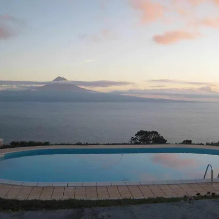 Country house Quinta Figueiras *